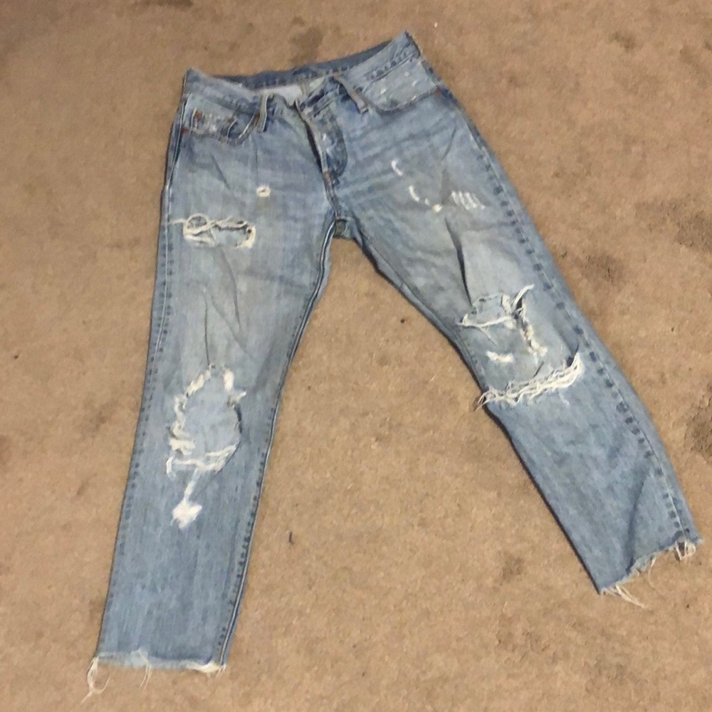 Distressed Levi Jeans